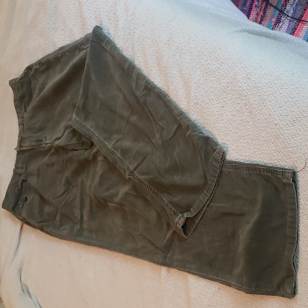 Vintage Gloria Vanderbilt Corduroy Pants. Size 14